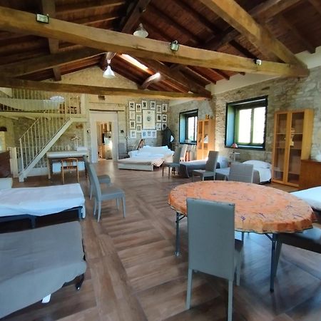 Neviano degli Arduini Agriturismo Petrarosa מראה חיצוני תמונה