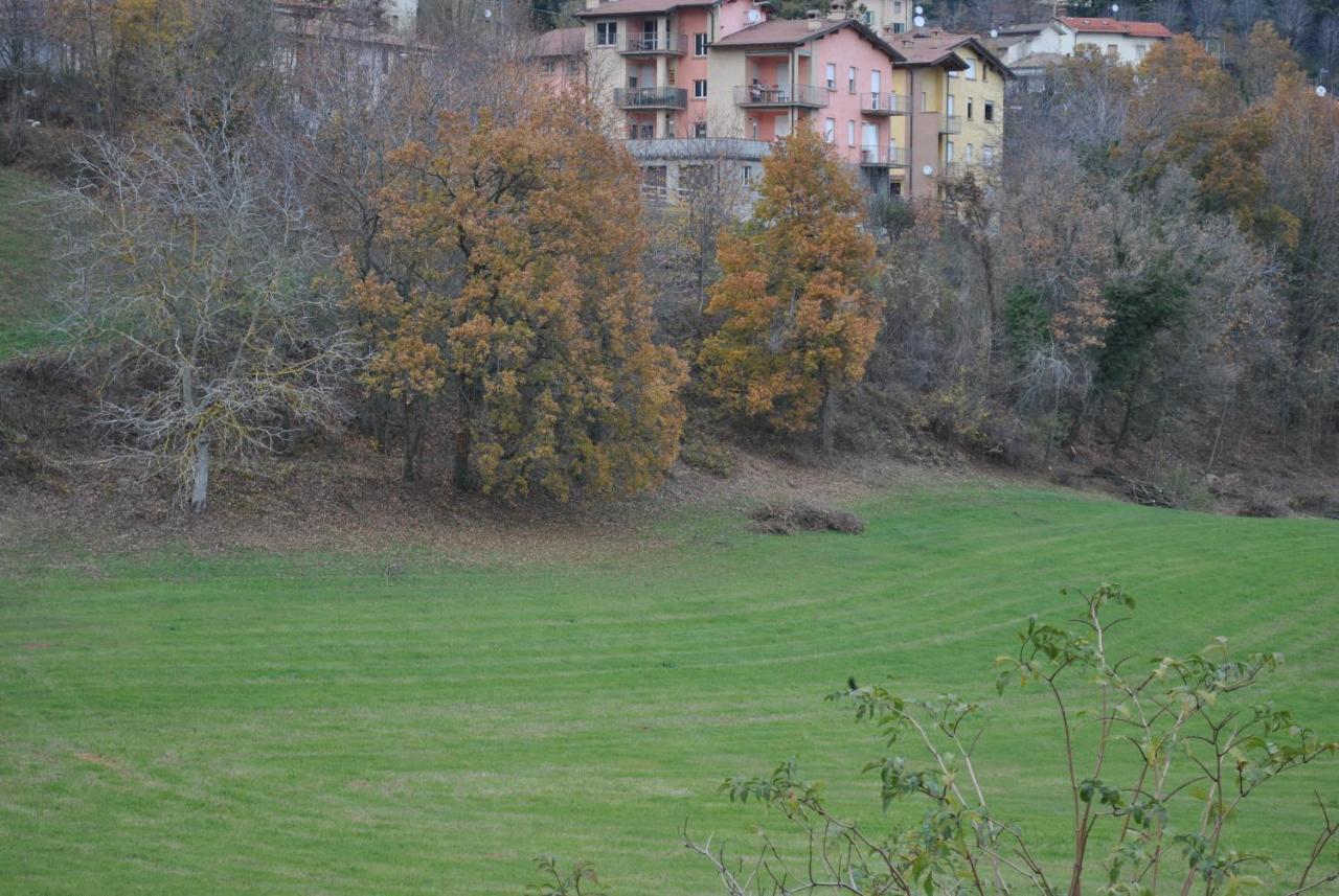 Neviano degli Arduini Agriturismo Petrarosa מראה חיצוני תמונה