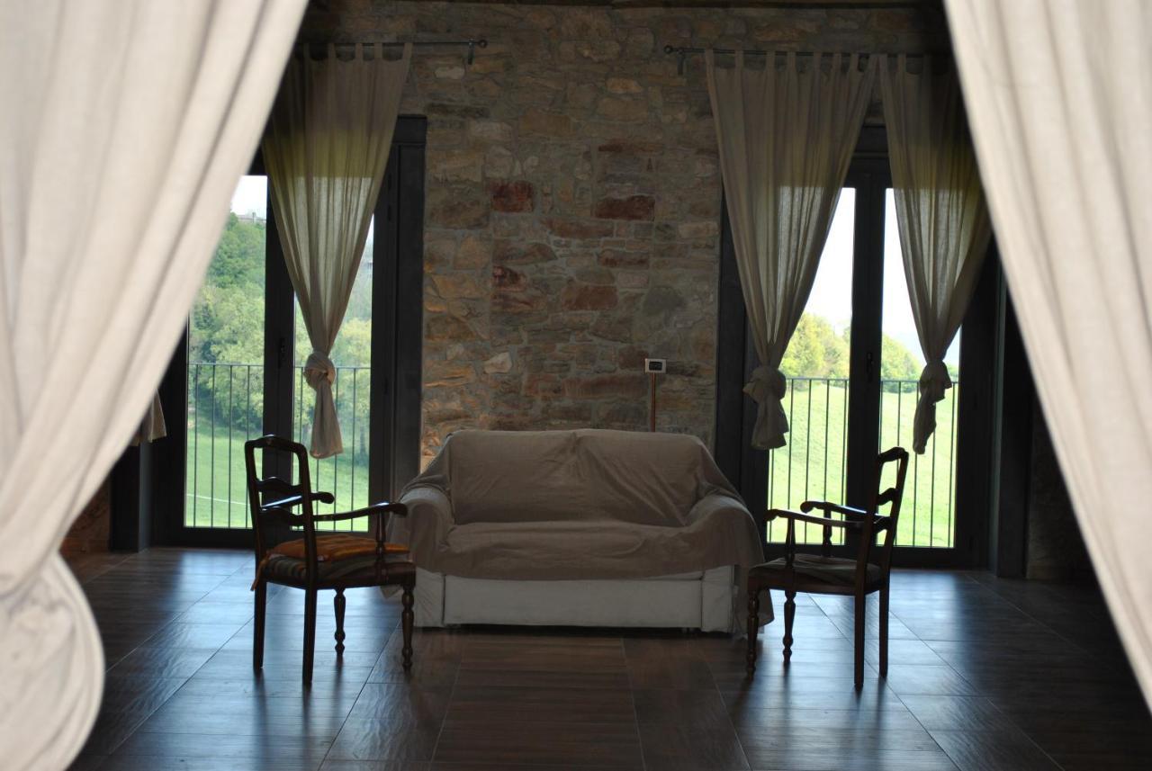 Neviano degli Arduini Agriturismo Petrarosa מראה חיצוני תמונה