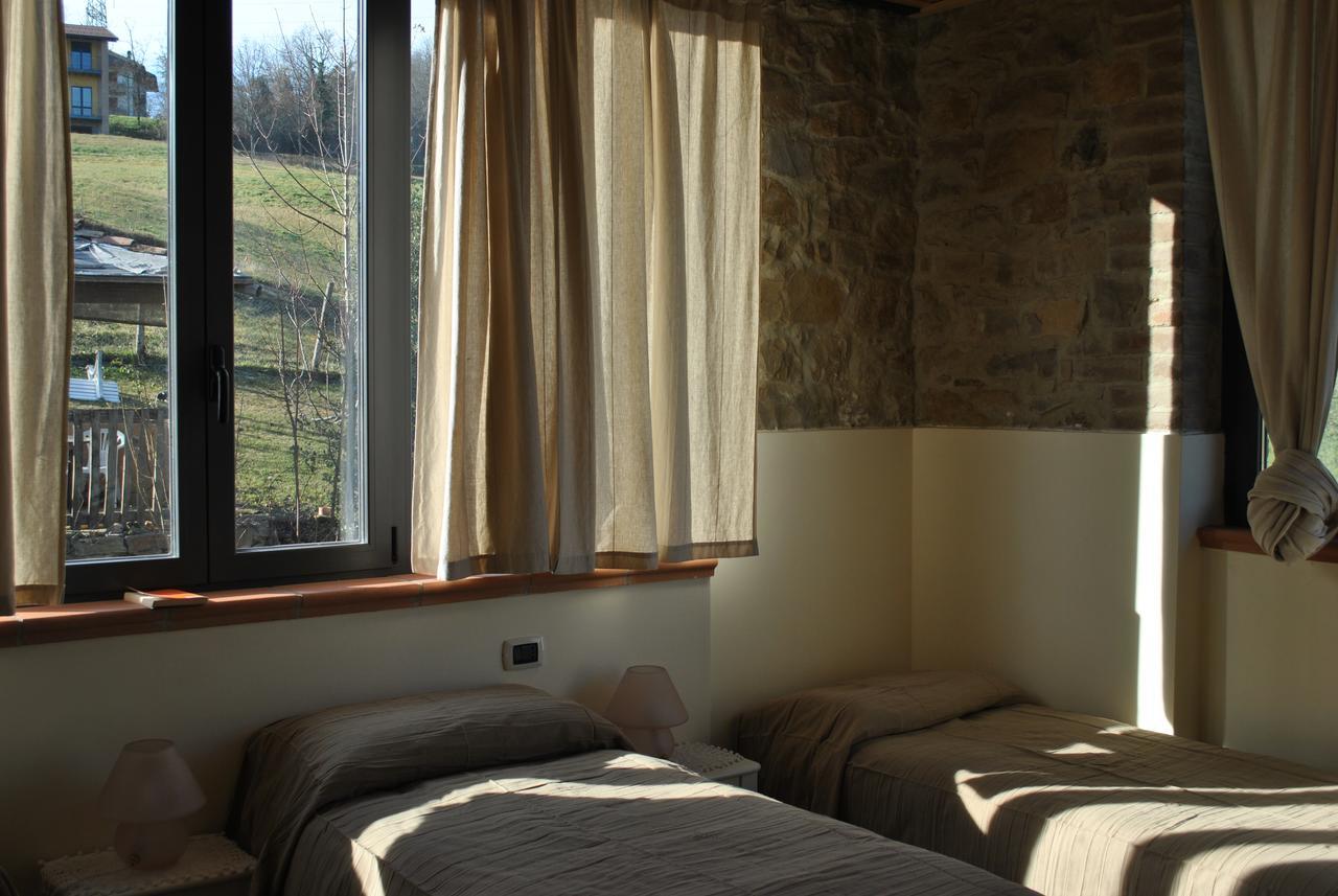 Neviano degli Arduini Agriturismo Petrarosa מראה חיצוני תמונה